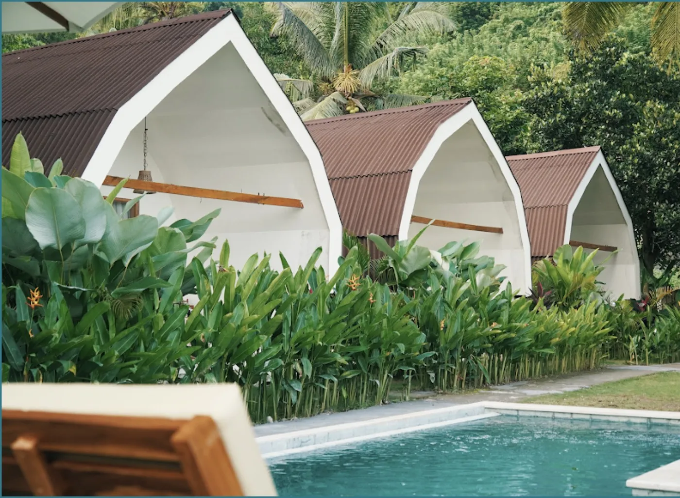 Jungle Bungalows exterior