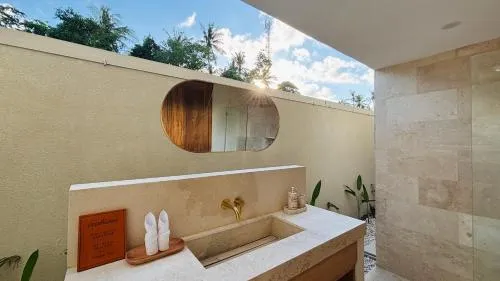 Open-air bathroom